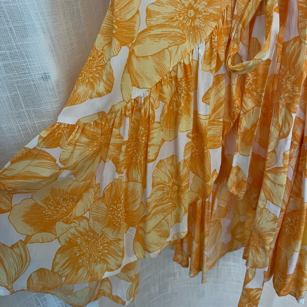 XIX PALMS Wrap Dress (Orange/White) Size Large - Picture 5 of 6